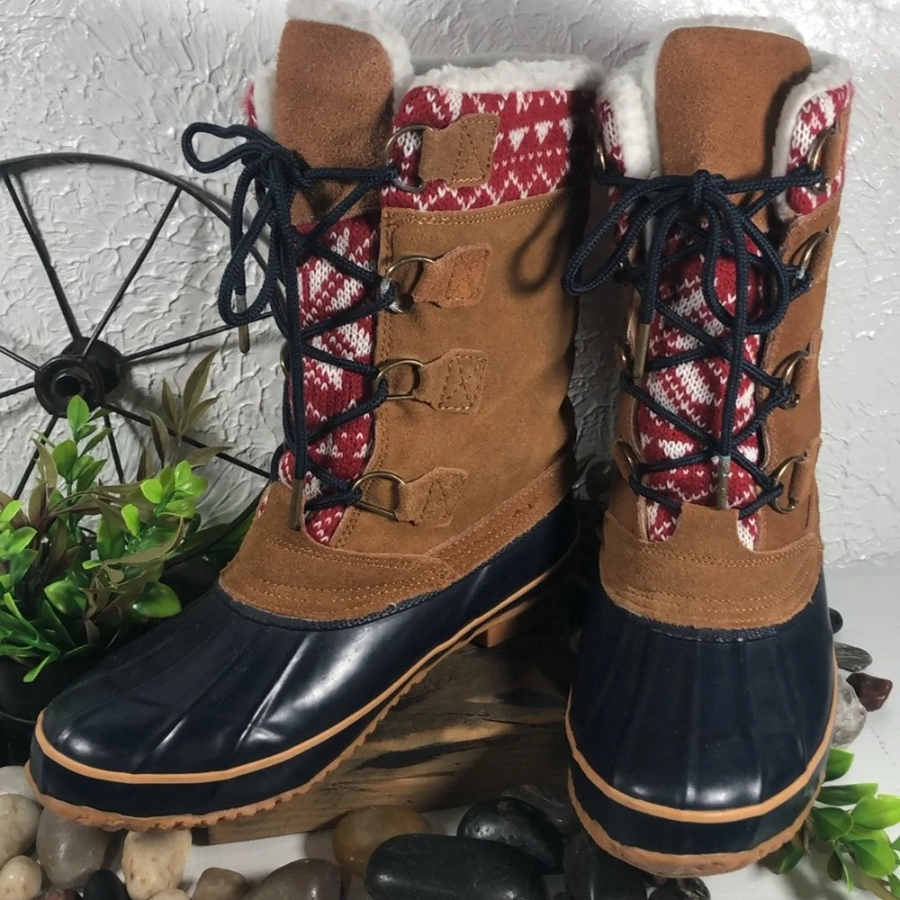 KHOMBU Sherpa Lined Duck Boots Sweater Print Lace Up Boots